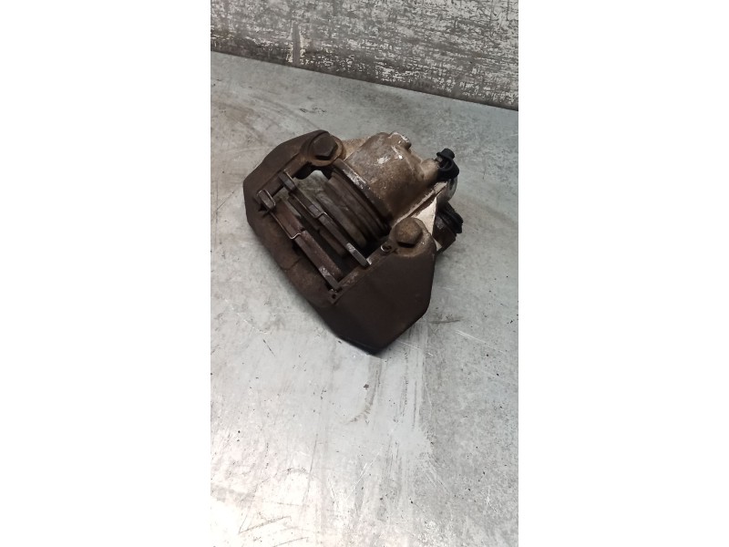 Recambio de pinza freno delantera izquierda para peugeot 205 ii (20a/c) 1.7 diesel referencia OEM IAM  BENDIX 83