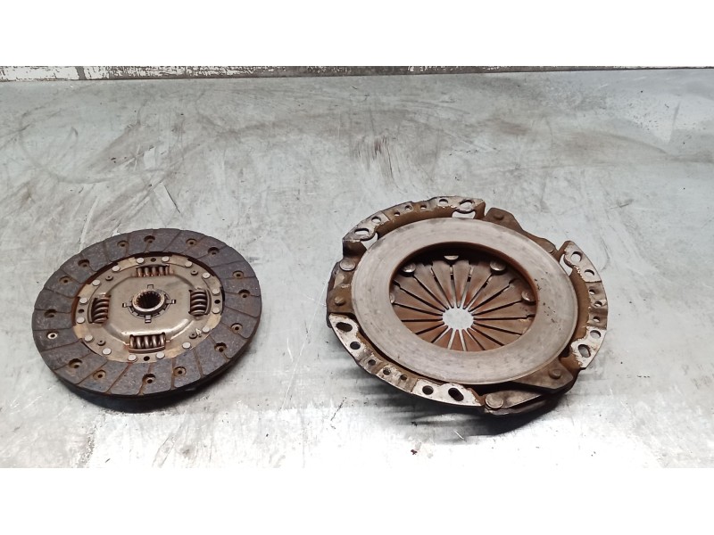 Recambio de kit embrague para peugeot 205 ii (20a/c) 1.7 diesel referencia OEM IAM 1862885042  83
