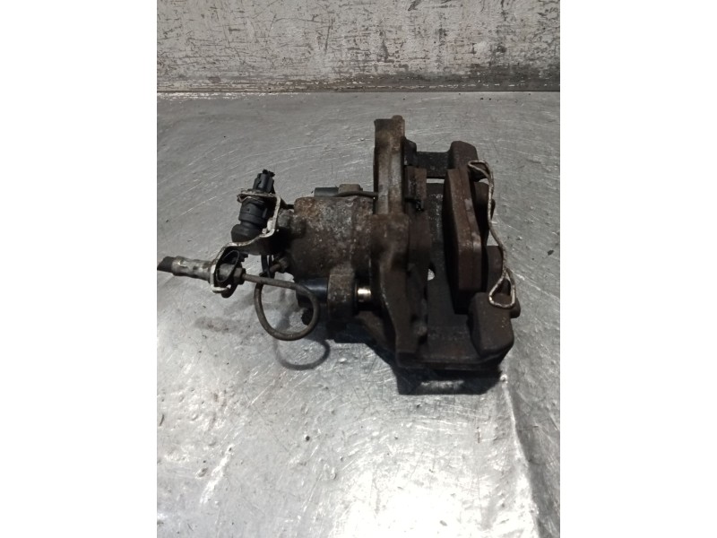 Recambio de pinza freno delantera izquierda para audi a6 c4 (4a2) 2.5 tdi referencia OEM IAM   