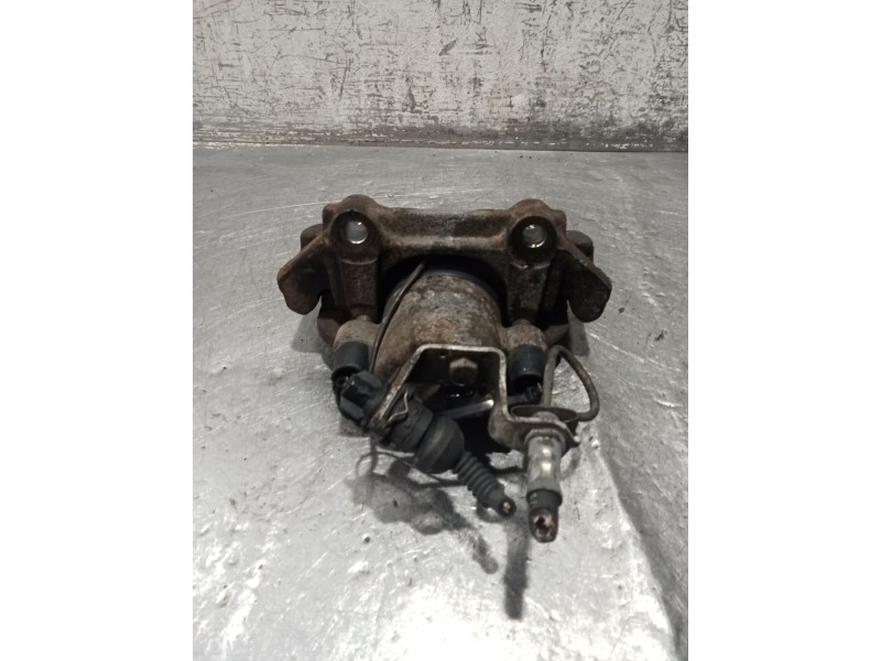 Recambio de pinza freno delantera izquierda para audi a6 c4 (4a2) 2.5 tdi referencia OEM IAM   