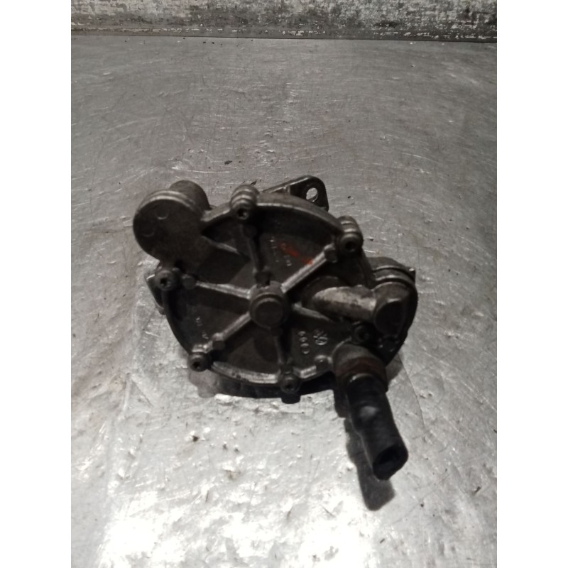 Recambio de depresor freno / bomba vacio para audi a6 c4 (4a2) 2.5 tdi referencia OEM IAM   
