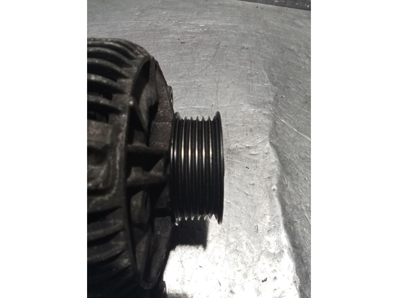 Recambio de alternador para audi a6 c4 (4a2) 2.5 tdi referencia OEM IAM 046903015F 0123510028 120A