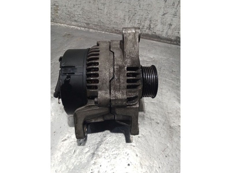 Recambio de alternador para audi a6 c4 (4a2) 2.5 tdi referencia OEM IAM 046903015F 0123510028 120A