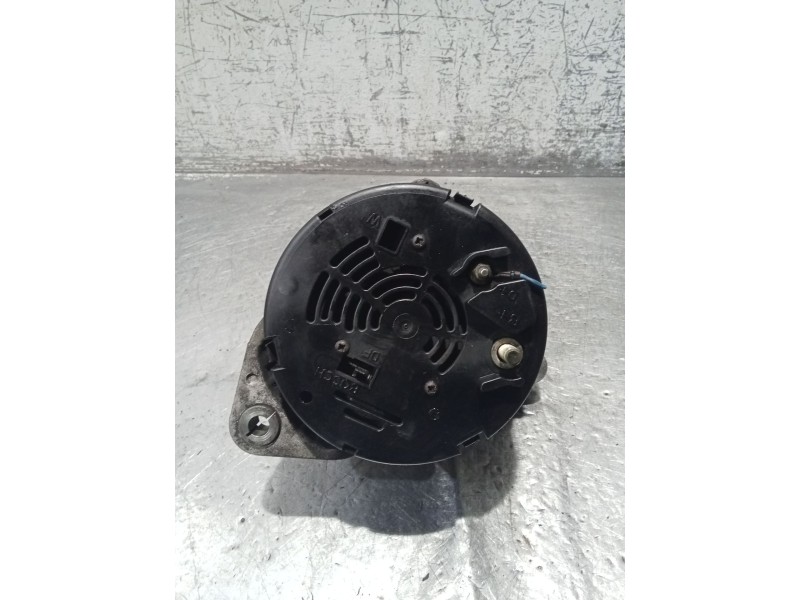Recambio de alternador para audi a6 c4 (4a2) 2.5 tdi referencia OEM IAM 046903015F 0123510028 120A
