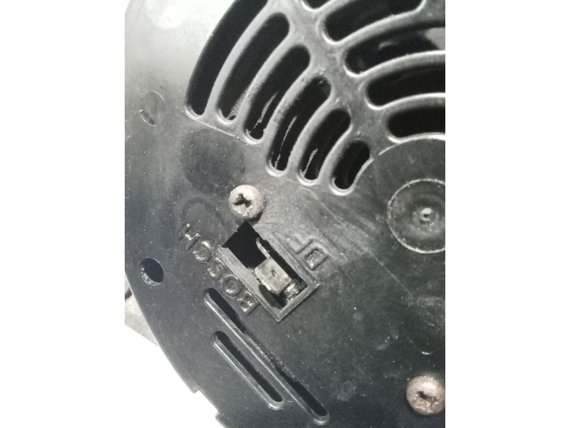 Recambio de alternador para audi a6 c4 (4a2) 2.5 tdi referencia OEM IAM 046903015F 0123510028 120A