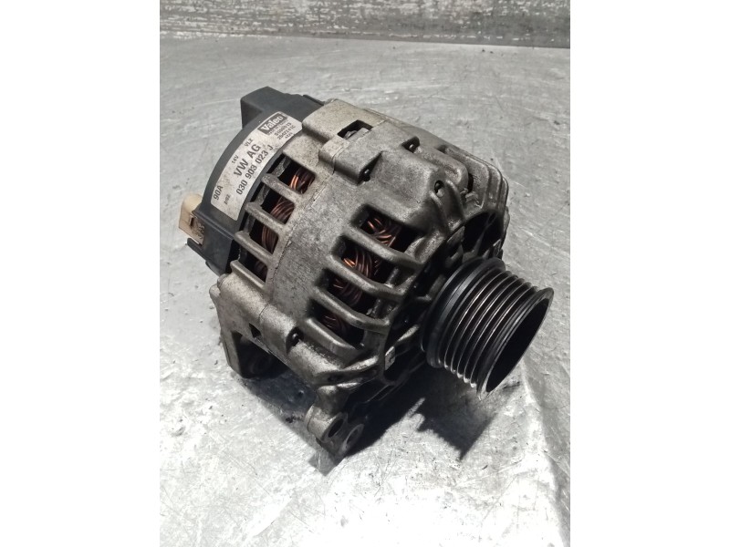 Recambio de alternador para skoda octavia i (1u2) 1.6 referencia OEM IAM 030903023J 2542241C 90A