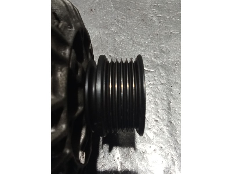 Recambio de alternador para skoda octavia i (1u2) 1.6 referencia OEM IAM 030903023J 2542241C 90A