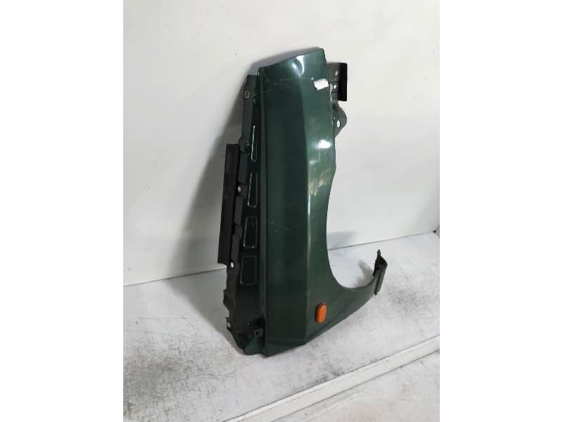 Recambio de aleta delantera derecha para renault clio i fase i+ii (b/c57) 1.9 diesel referencia OEM IAM   