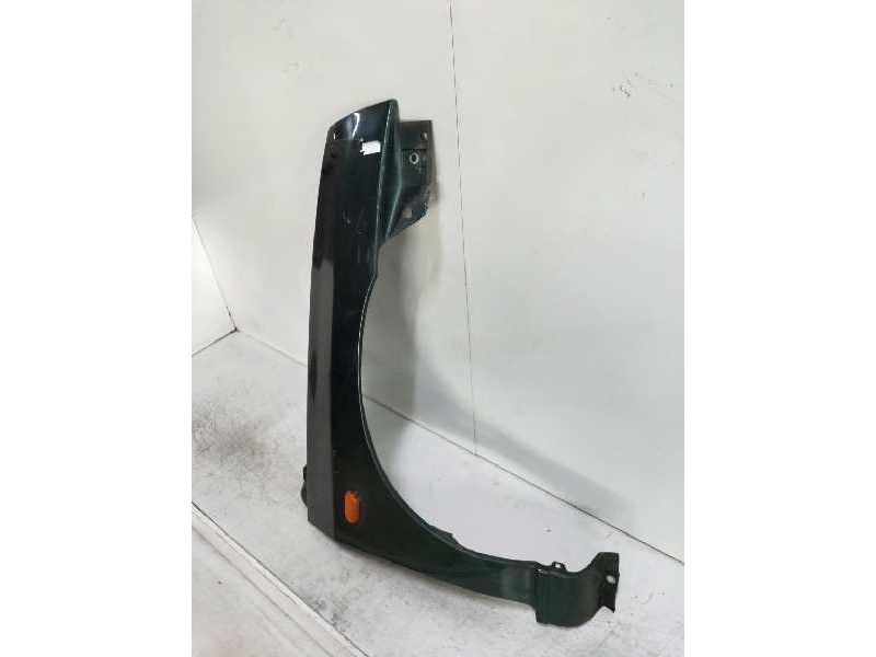 Recambio de aleta delantera derecha para renault clio i fase i+ii (b/c57) 1.9 diesel referencia OEM IAM   