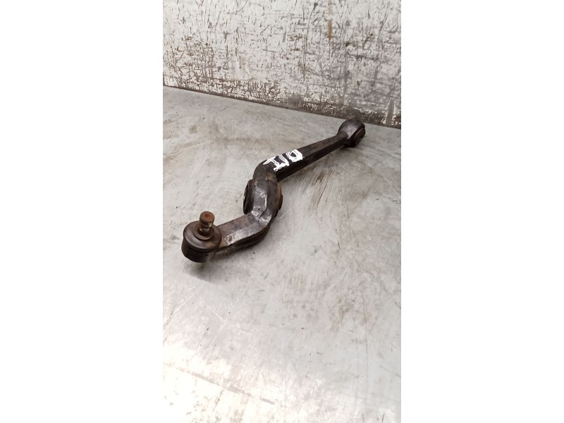 Recambio de brazo suspension inferior delantero izquierdo para peugeot 205 ii (20a/c) 1.7 diesel referencia OEM IAM   83