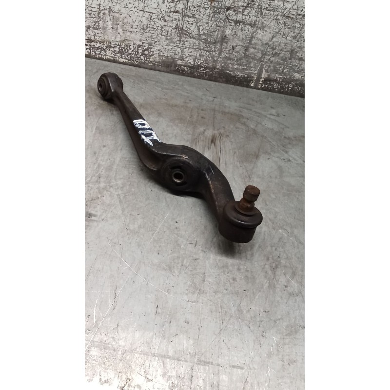 Recambio de brazo suspension inferior delantero izquierdo para peugeot 205 ii (20a/c) 1.7 diesel referencia OEM IAM   83