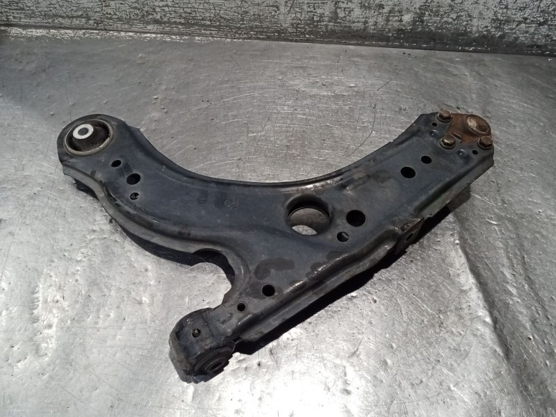 Recambio de brazo suspension inferior delantero derecho para skoda octavia i (1u2) 1.6 referencia OEM IAM   00