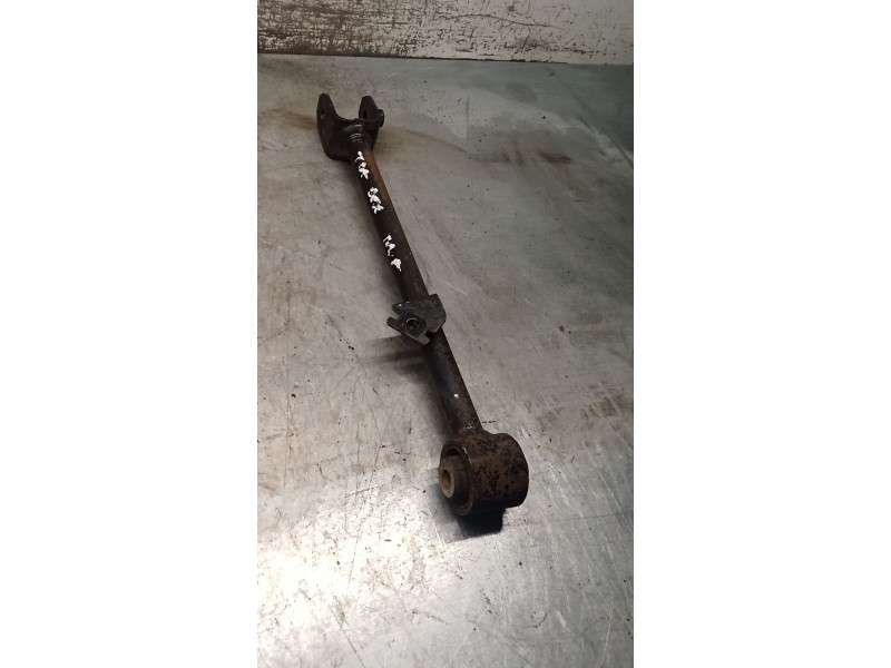 Recambio de brazo suspension inferior trasero derecho para honda accord viii (cu) 2.2 i-dtec (cu3) referencia OEM IAM   08