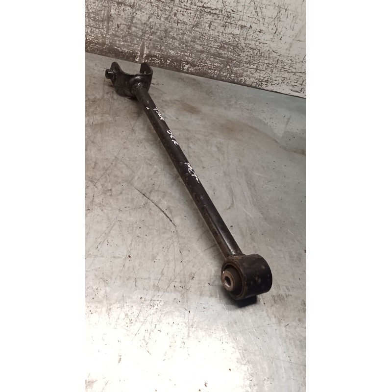 Recambio de brazo suspension inferior trasero derecho para honda accord viii (cu) 2.2 i-dtec (cu3) referencia OEM IAM   08