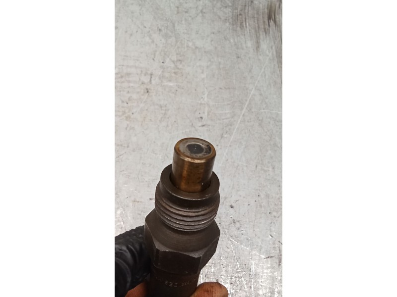 Recambio de inyector para peugeot 205 ii (20a/c) 1.7 diesel referencia OEM IAM LCC6730705C LUCAS 83