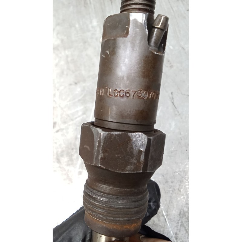 Recambio de inyector para peugeot 205 ii (20a/c) 1.7 diesel referencia OEM IAM LCC6730705C LUCAS 83