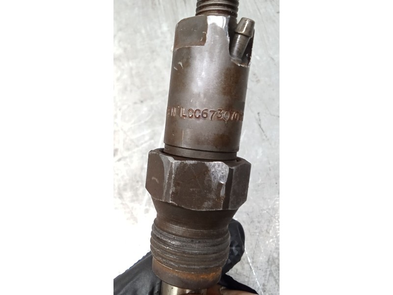 Recambio de inyector para peugeot 205 ii (20a/c) 1.7 diesel referencia OEM IAM LCC6730705C LUCAS 83