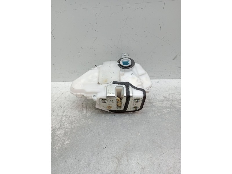 Recambio de motor cierre centralizado delantero derecho para honda accord viii (cu) 2.2 i-dtec (cu3) referencia OEM IAM  4P 