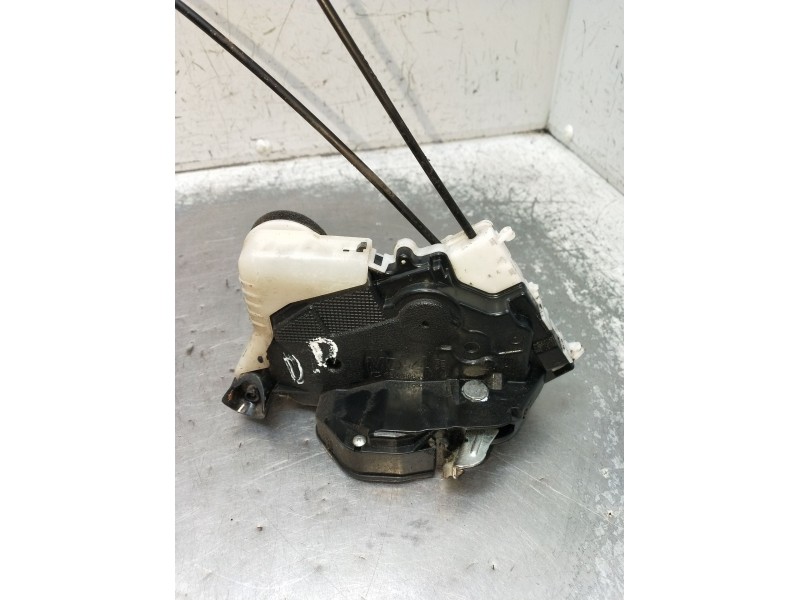 Recambio de motor cierre centralizado delantero derecho para toyota yaris (_p9_) 1.0 vvt-i (ksp90_) referencia OEM IAM  5P 2005