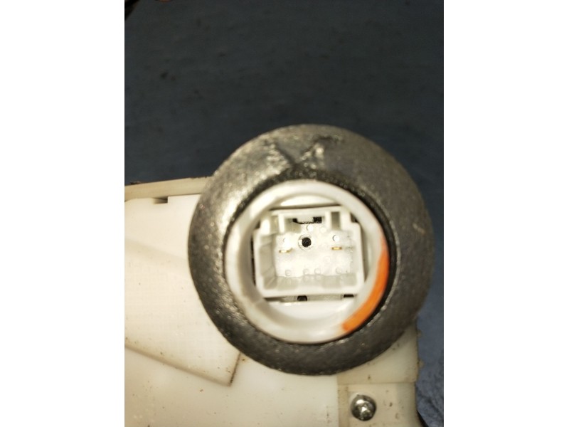 Recambio de motor cierre centralizado delantero derecho para toyota yaris (_p9_) 1.0 vvt-i (ksp90_) referencia OEM IAM  5P 2005