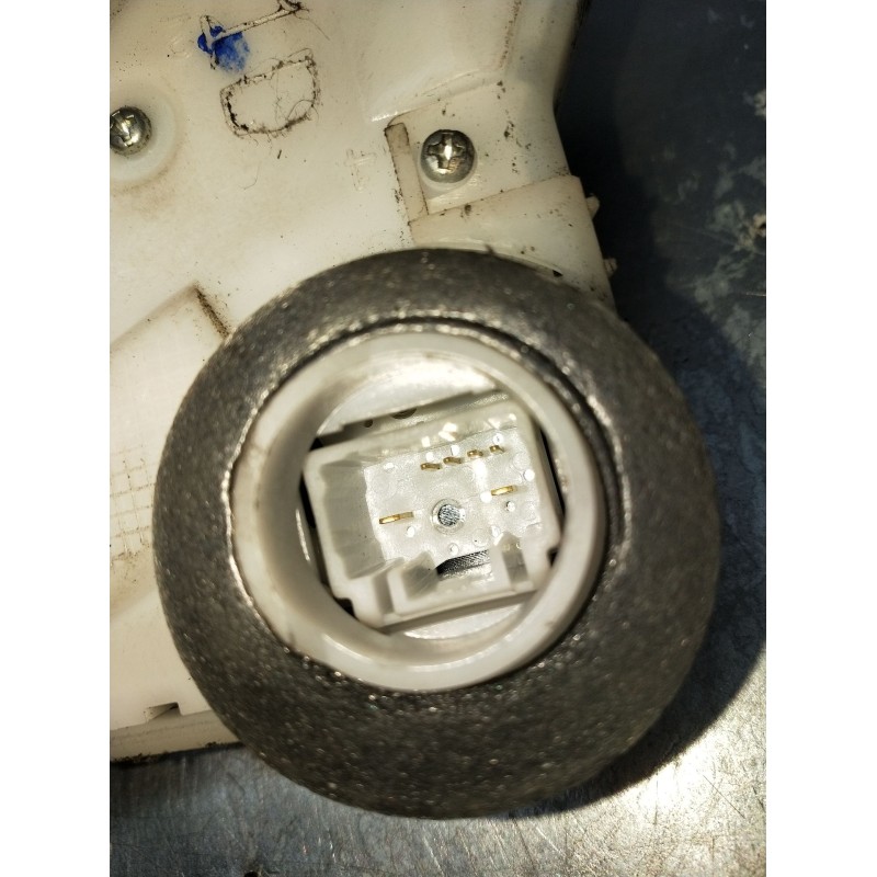 Recambio de motor cierre centralizado delantero izquierdo para toyota yaris (_p9_) 1.0 vvt-i (ksp90_) referencia OEM IAM  5P 200