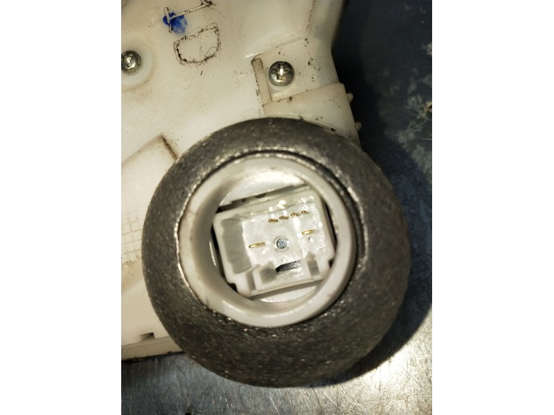 Recambio de motor cierre centralizado delantero izquierdo para toyota yaris (_p9_) 1.0 vvt-i (ksp90_) referencia OEM IAM  5P 200