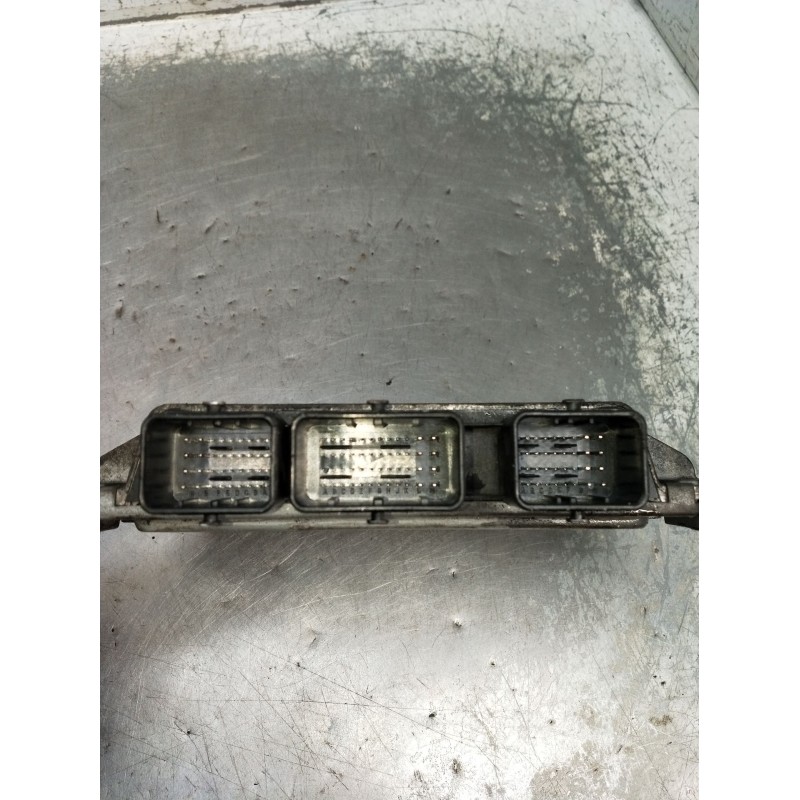 Recambio de centralita motor uce para renault twingo ii (cn0_) 1.2 (cn0d) referencia OEM IAM 8200774747 8200700695 S120200113A 2