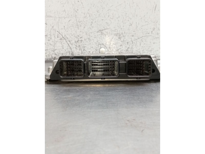 Recambio de centralita motor uce para ford focus ii (da_, hcp, dp) 1.6 tdci referencia OEM IAM 0281015242 8M5115A650XE 1039S3232