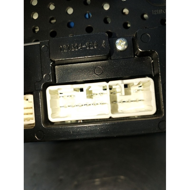 Recambio de sistema audio / radio cd para toyota yaris (_p9_) 1.0 vvt-i (ksp90_) referencia OEM IAM 861200D490 1230001540C101 SH