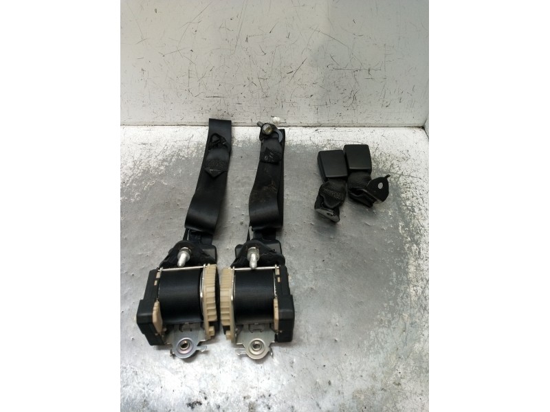 Recambio de juego cinturones trasero para renault twingo ii (cn0_) 1.2 (cn0d) referencia OEM IAM  3P 2007
