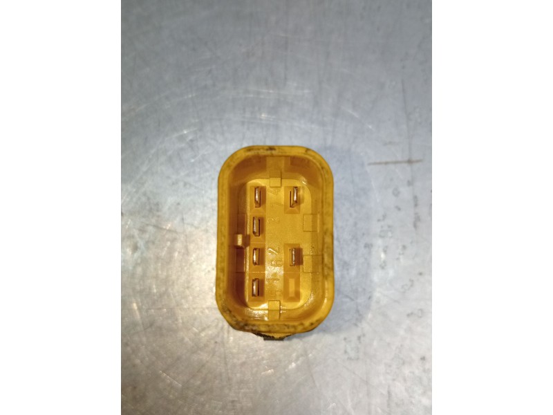 Recambio de mando elevalunas delantero derecho para ford focus ii (da_, hcp, dp) 1.6 tdci referencia OEM IAM 6M2T14529DA 0316842