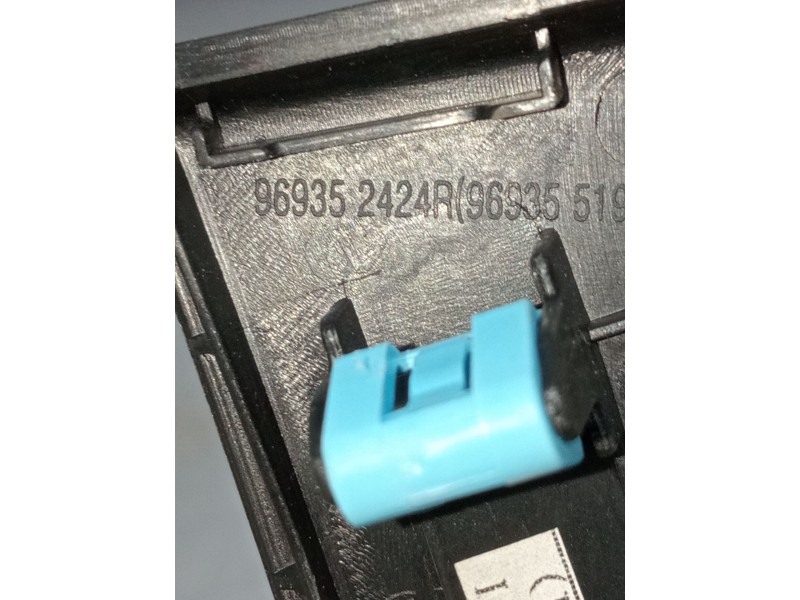 Recambio de mando multifuncion para renault arkana i (lcm_, ldn_) 1.6 e-tech 145 (ldmu) referencia OEM IAM 969352424R 969053548R