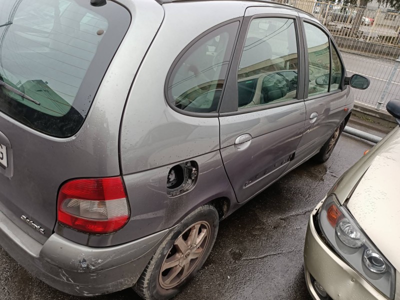 renault scenic (ja..) del año 2001