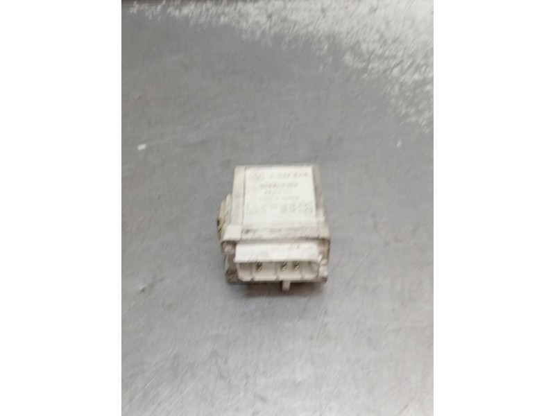 Recambio de modulo electronico para bmw 3 (e46) 320 d referencia OEM IAM 2247664 72RB511 1998