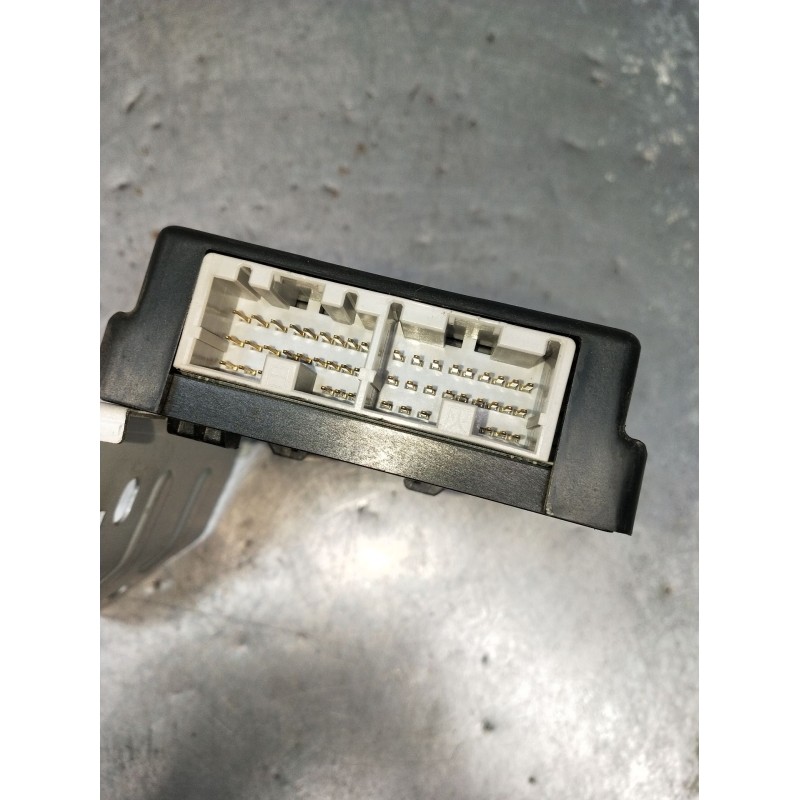 Recambio de modulo electronico para hyundai h-1 / starex autobús (a1) 2.5 crdi referencia OEM IAM 954504A000 5158701000 EA040200