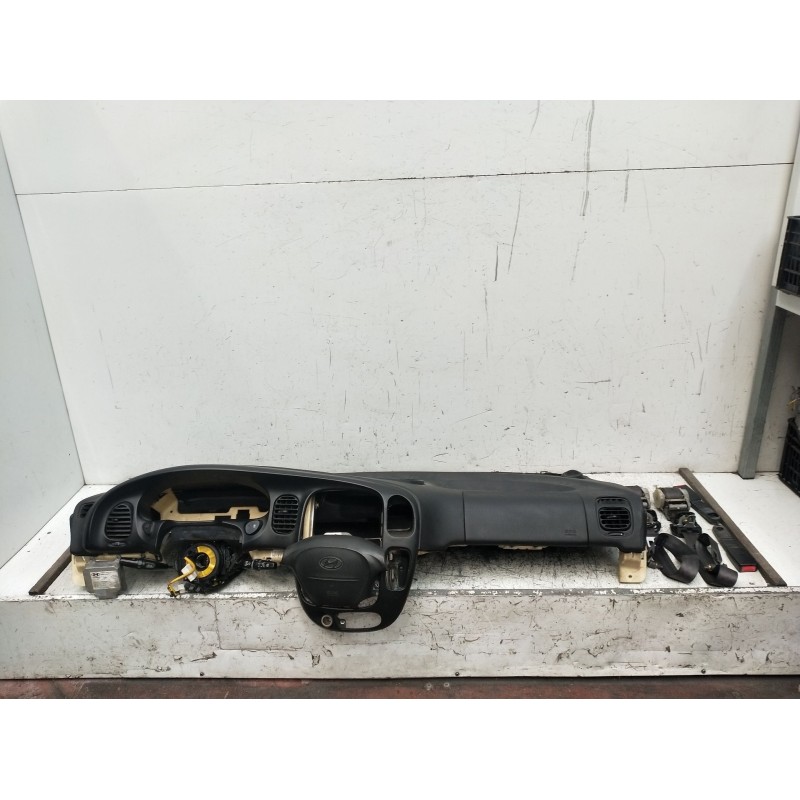 Recambio de kit airbag para hyundai h-1 / starex autobús (a1) 2.5 crdi referencia OEM IAM 959004A401  2001