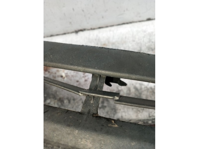 Recambio de paragolpes delantero para audi a6 c4 (4a2) 2.5 tdi referencia OEM IAM  VER FOTOS 1994