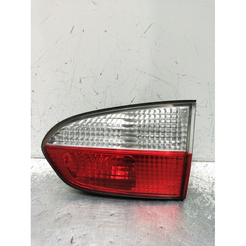 Recambio de piloto trasero derecho para hyundai h-1 / starex autobús (a1) 2.5 crdi referencia OEM IAM   2001