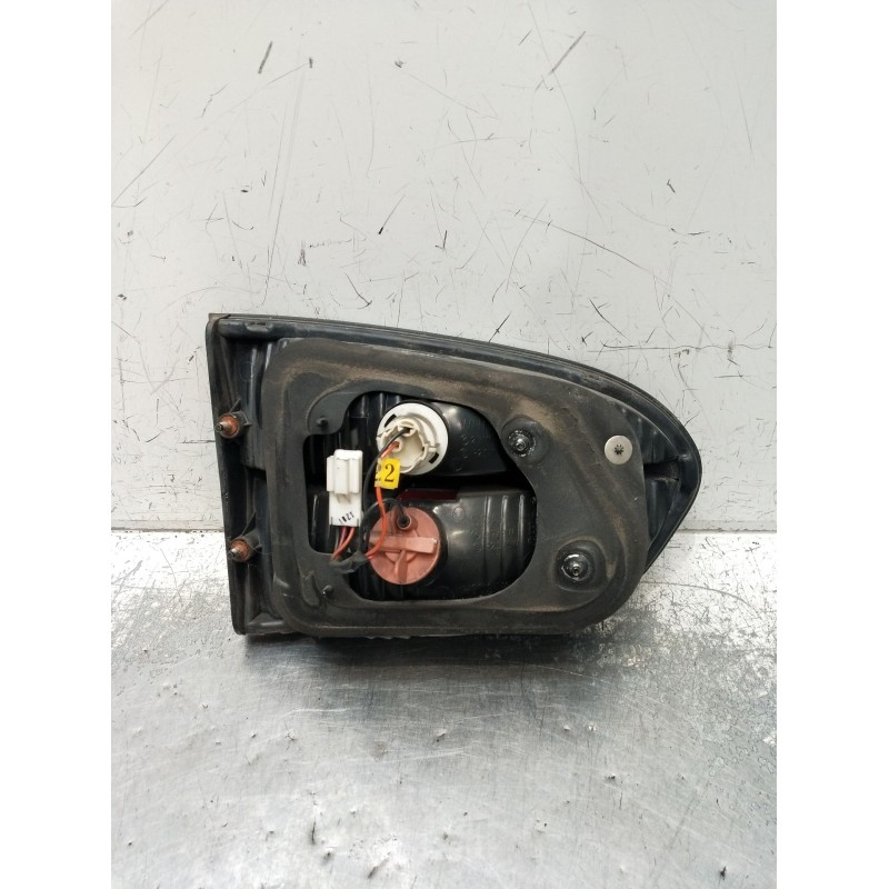 Recambio de piloto trasero derecho para hyundai h-1 / starex autobús (a1) 2.5 crdi referencia OEM IAM   2001