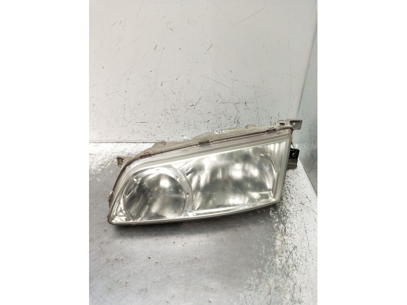 Recambio de faro izquierdo para hyundai h-1 / starex autobús (a1) 2.5 crdi referencia OEM IAM   2001