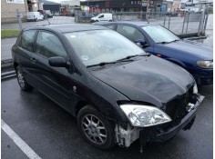 toyota corolla (_e12_) del año 2004