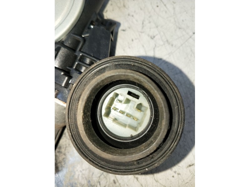 Recambio de elevalunas delantero derecho para toyota yaris (_p9_) 1.0 vvt-i (ksp90_) referencia OEM IAM 857100D100 5P 2005