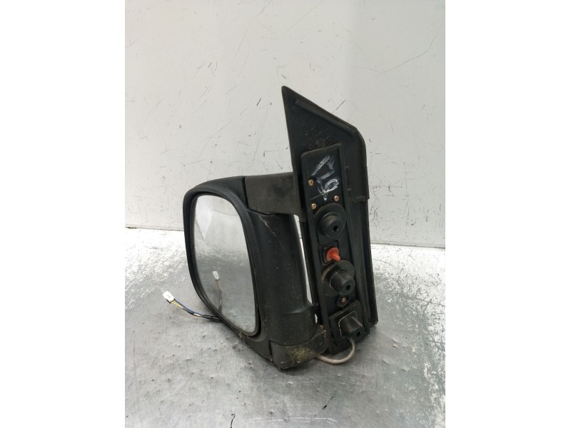 Recambio de retrovisor izquierdo para hyundai h-1 / starex autobús (a1) 2.5 crdi referencia OEM IAM  ELÉCTRICO 2001