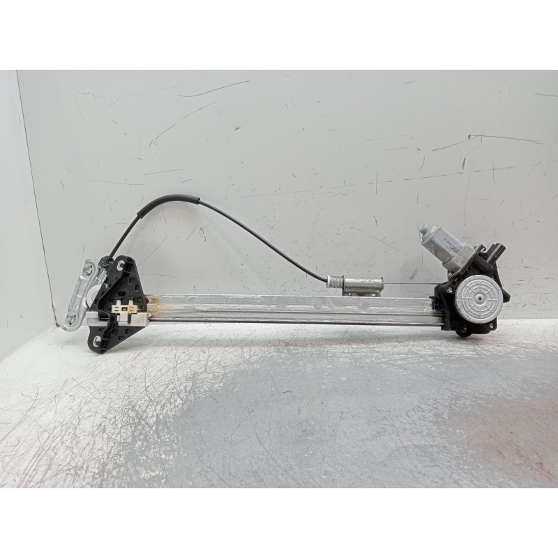 Recambio de elevalunas delantero derecho para honda accord viii (cu) 2.2 i-dtec (cu3) referencia OEM IAM 806040 4P CM011970