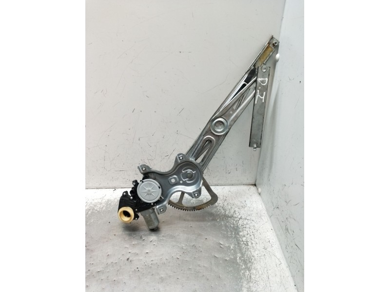 Recambio de elevalunas delantero izquierdo para toyota yaris (_p9_) 1.0 vvt-i (ksp90_) referencia OEM IAM 983587103 5P 2005
