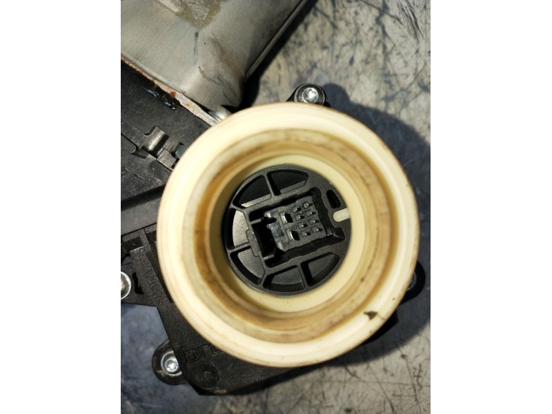 Recambio de elevalunas delantero izquierdo para toyota yaris (_p9_) 1.0 vvt-i (ksp90_) referencia OEM IAM 983587103 5P 2005