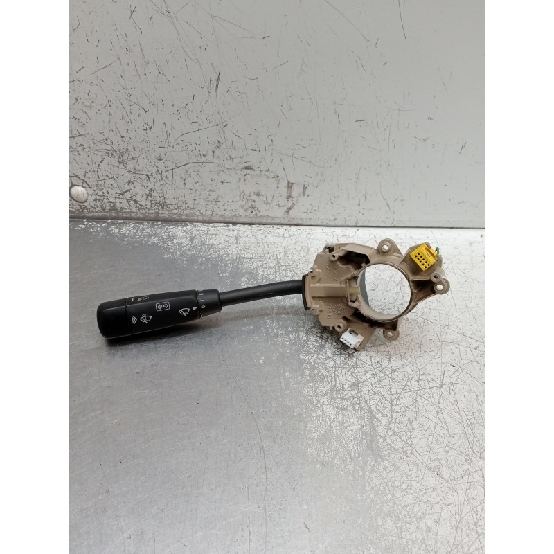 Recambio de mando limpia para mercedes-benz clase c (w203) c 220 cdi (203.006) referencia OEM IAM 2035450010 HLS203001Q03 2000