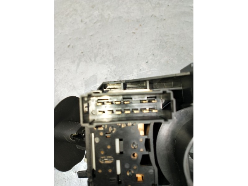 Recambio de mando luces para renault twingo ii (cn0_) 1.2 (cn0d) referencia OEM IAM 8200448050G N346030013 2007