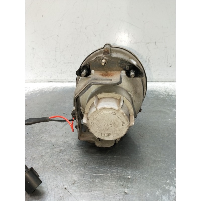 Recambio de faro antiniebla derecho para hyundai h-1 / starex autobús (a1) 2.5 crdi referencia OEM IAM   2001