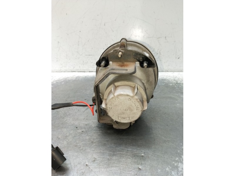 Recambio de faro antiniebla derecho para hyundai h-1 / starex autobús (a1) 2.5 crdi referencia OEM IAM   2001